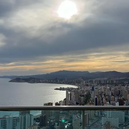Apartamento Torre Lugano By Renthas Benidorm