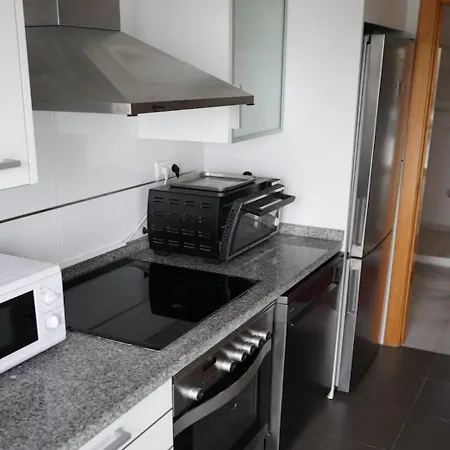 Torre Lugano By Renthas Апартаменты Бенидорм